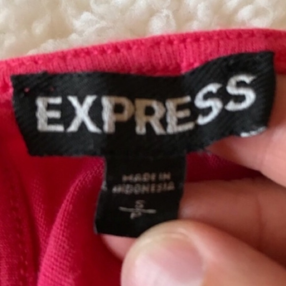 Express Pink Sheer Lined Racerback Top - Picture 5 of 8